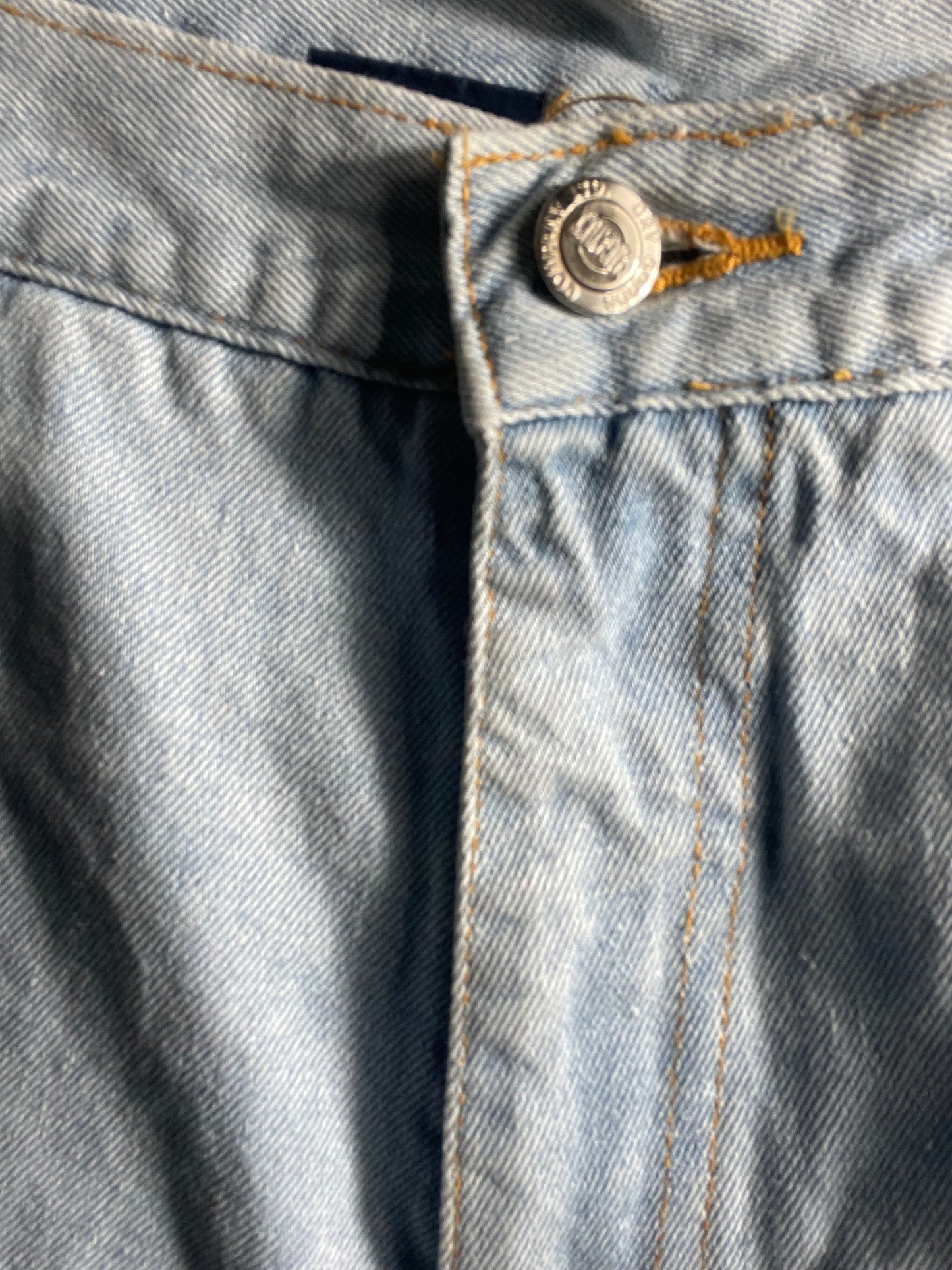 Vintage Light Wash Short