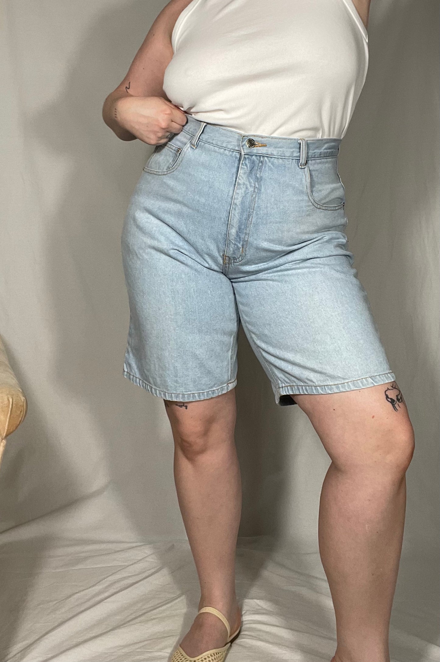 Vintage Light Wash Short