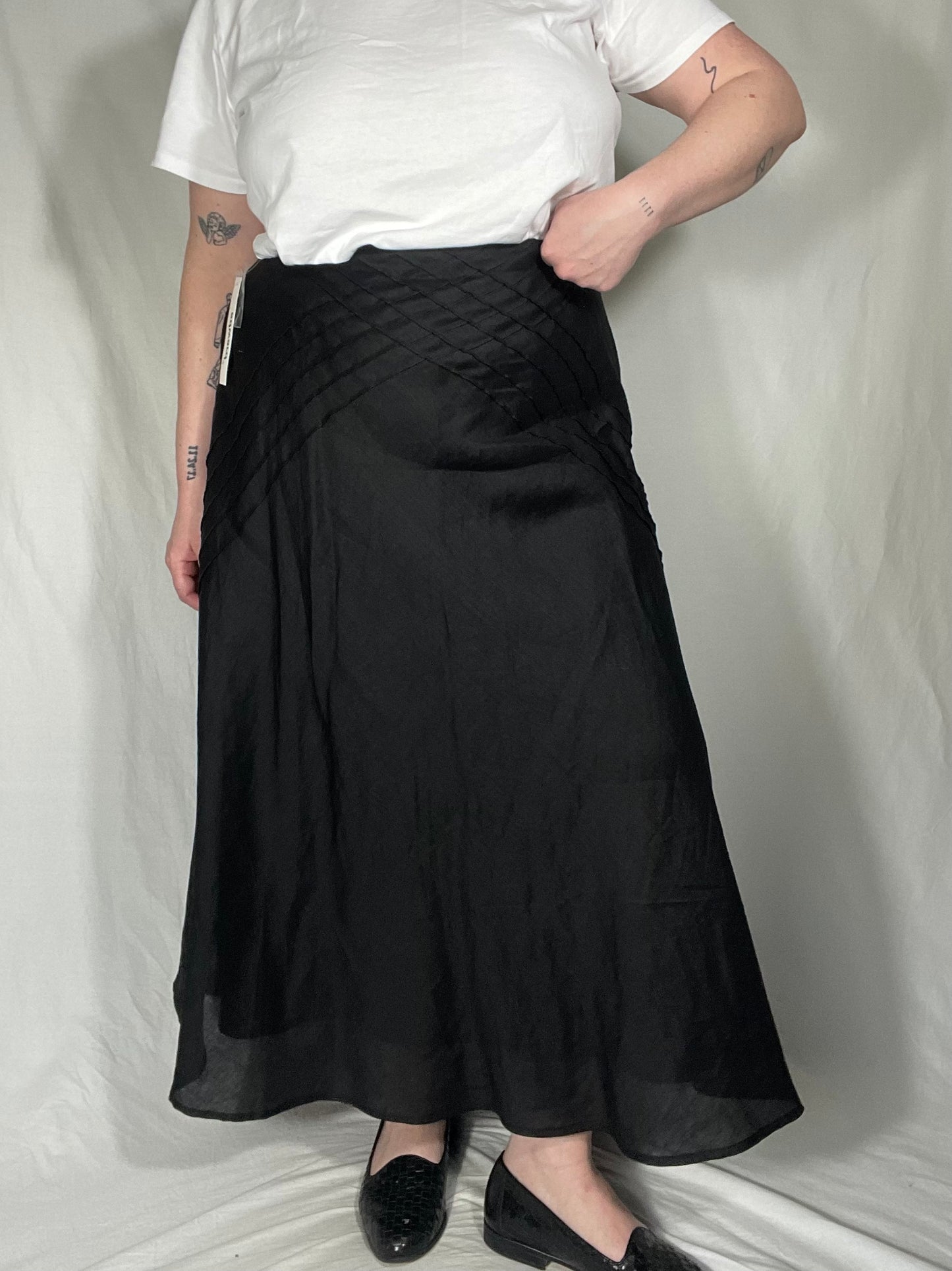 Vintage Linen Black Midi Skirt