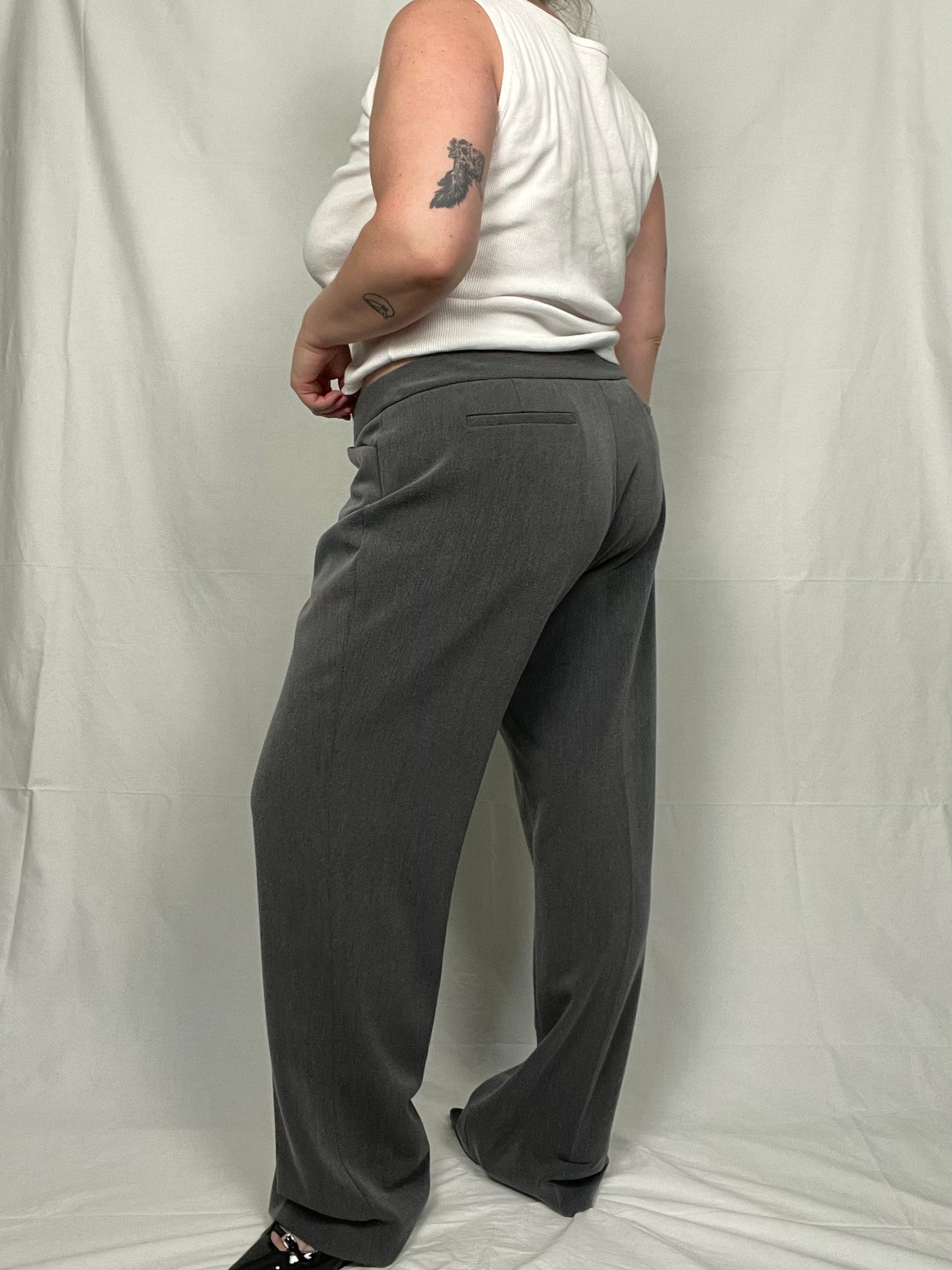 Retro Low/Mid Rise Classic Gray Trouser Pant