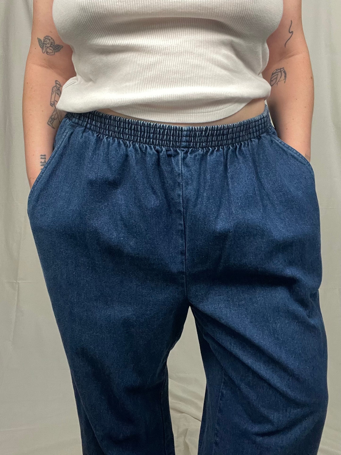 Retro Pull On Denim Crop Pant