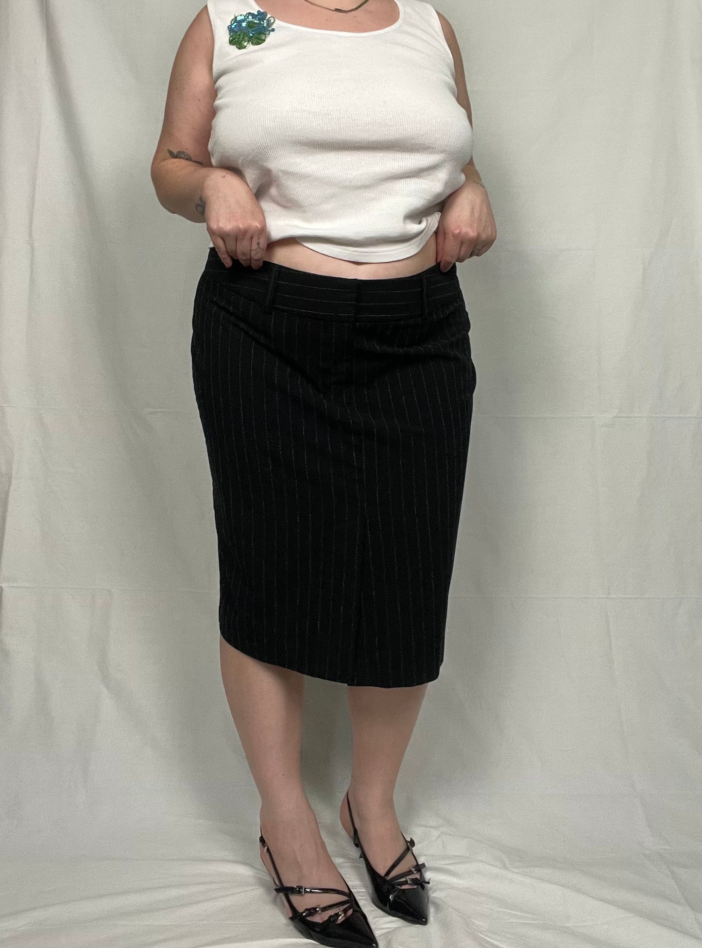 Scandi Vibes Vintage Y2K True Midi Skirt