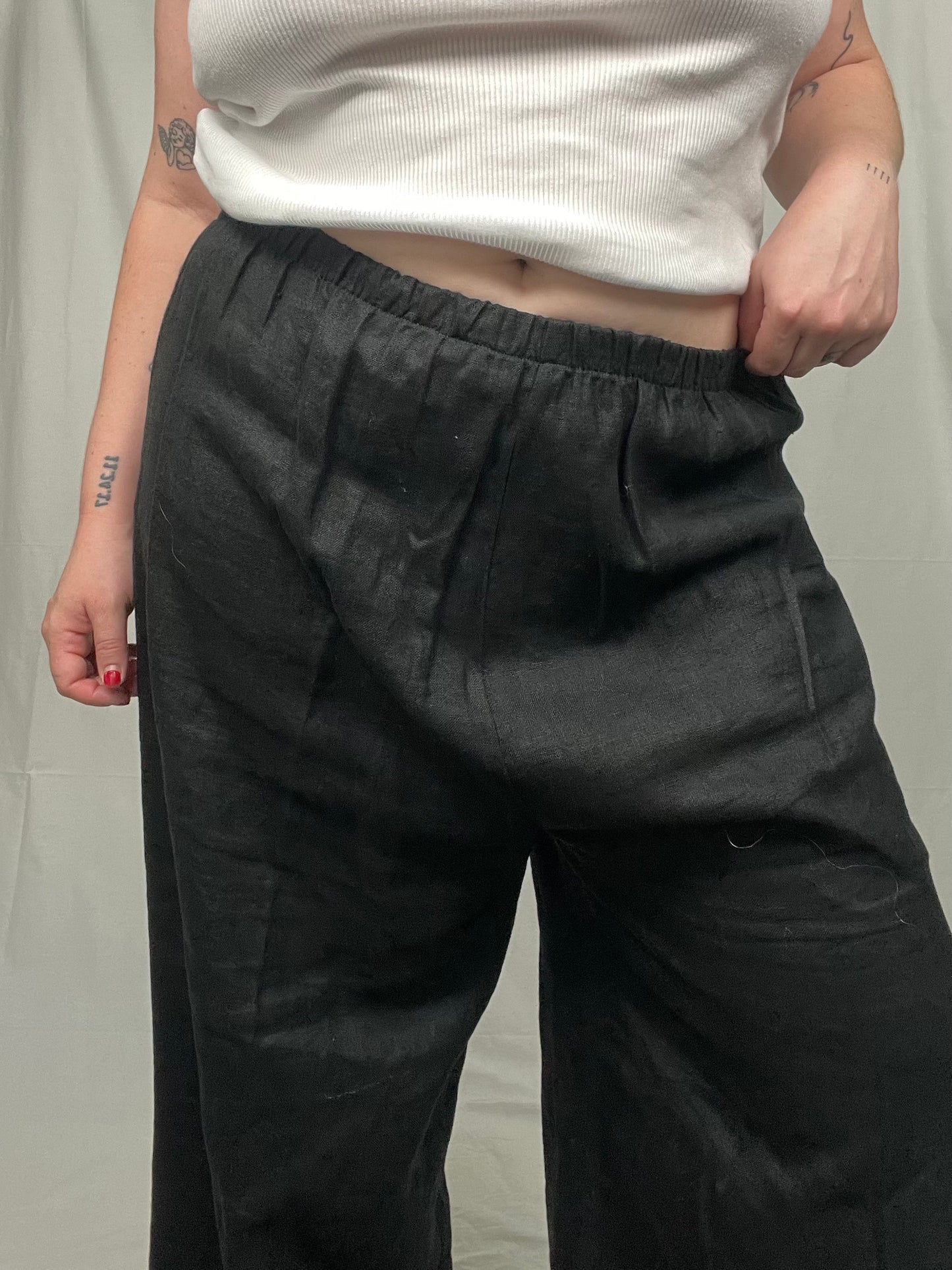 Vintage Black Linen Crop Pant