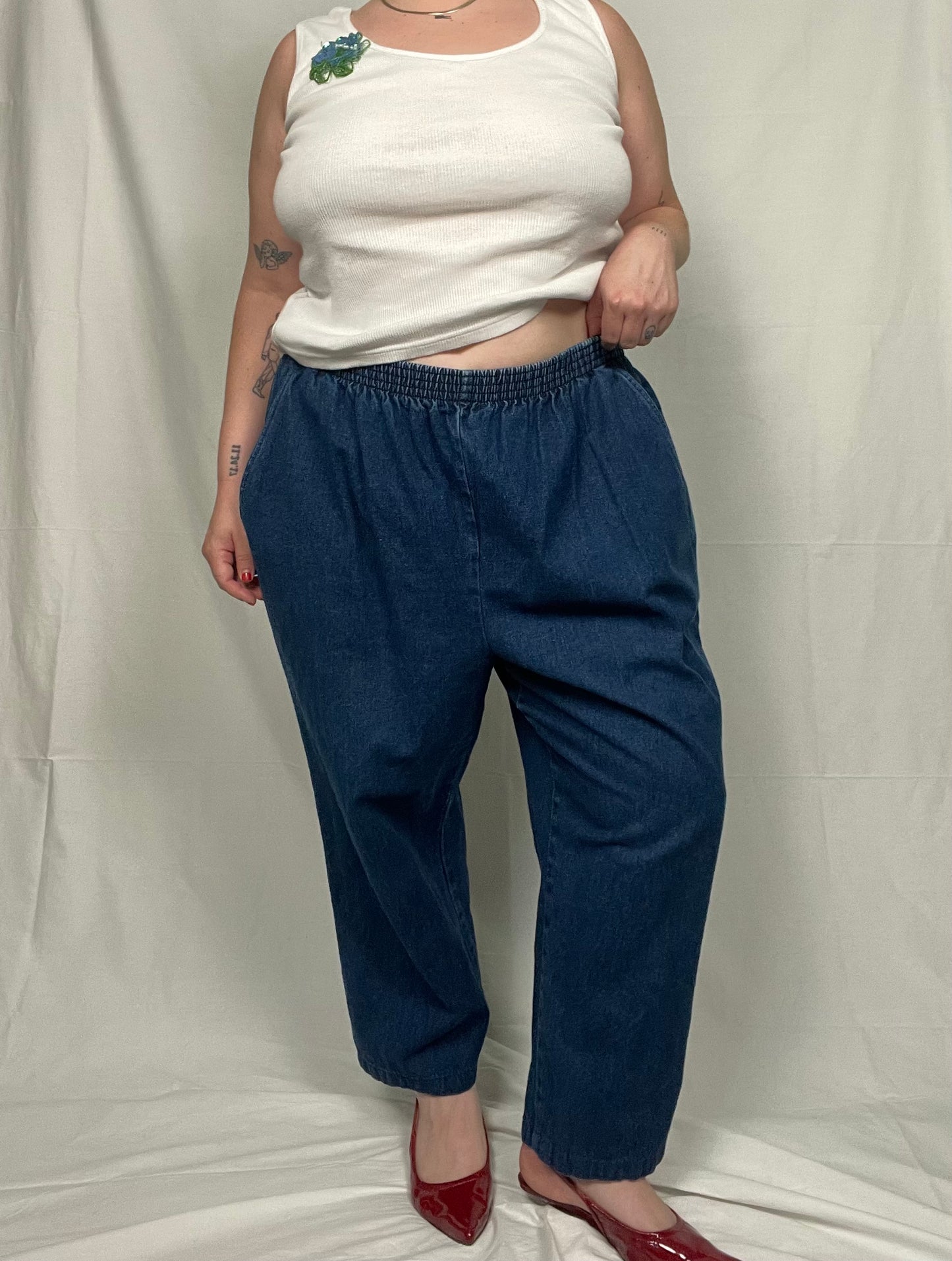 Retro Pull On Denim Crop Pant