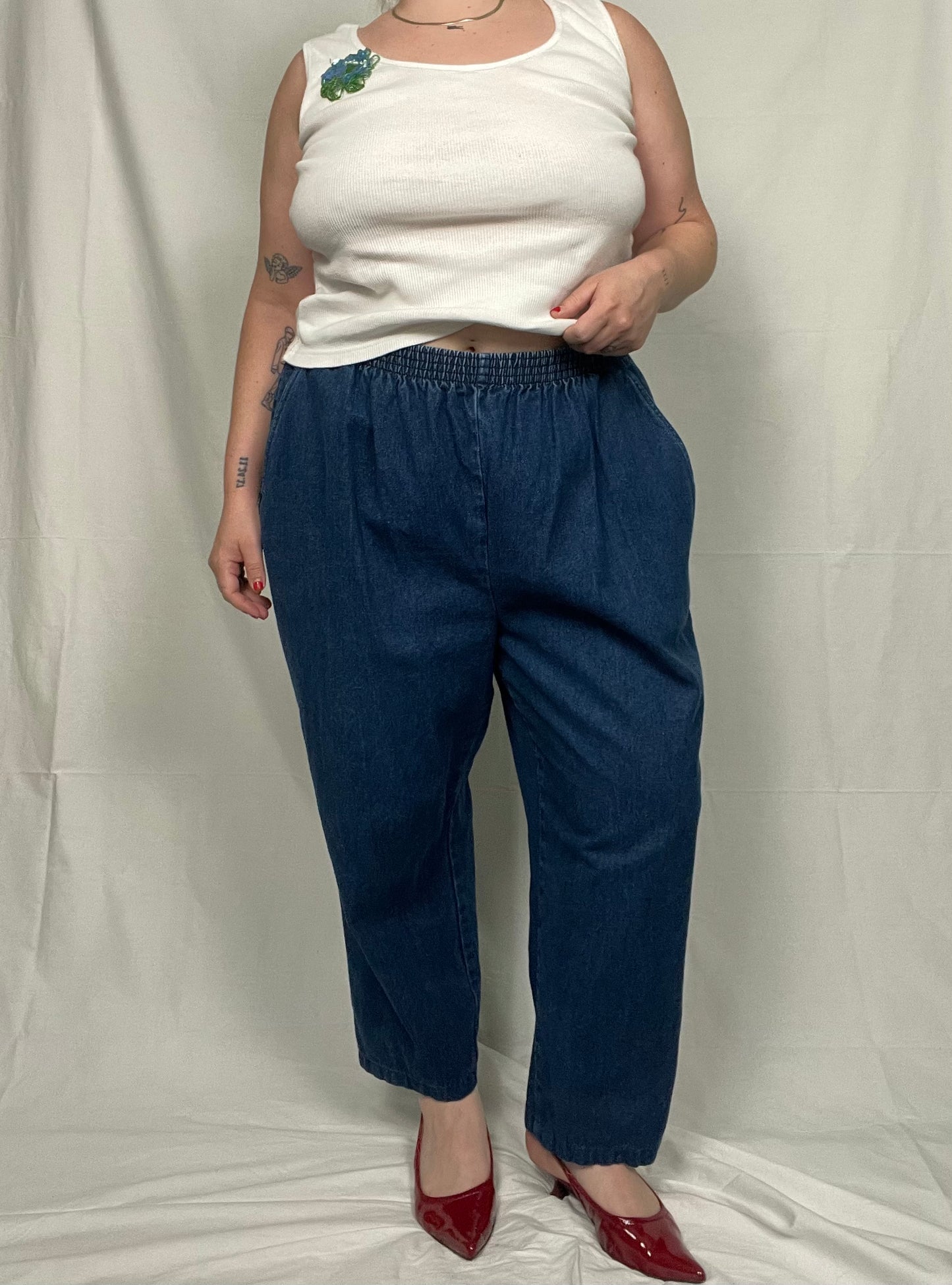 Retro Pull On Denim Crop Pant