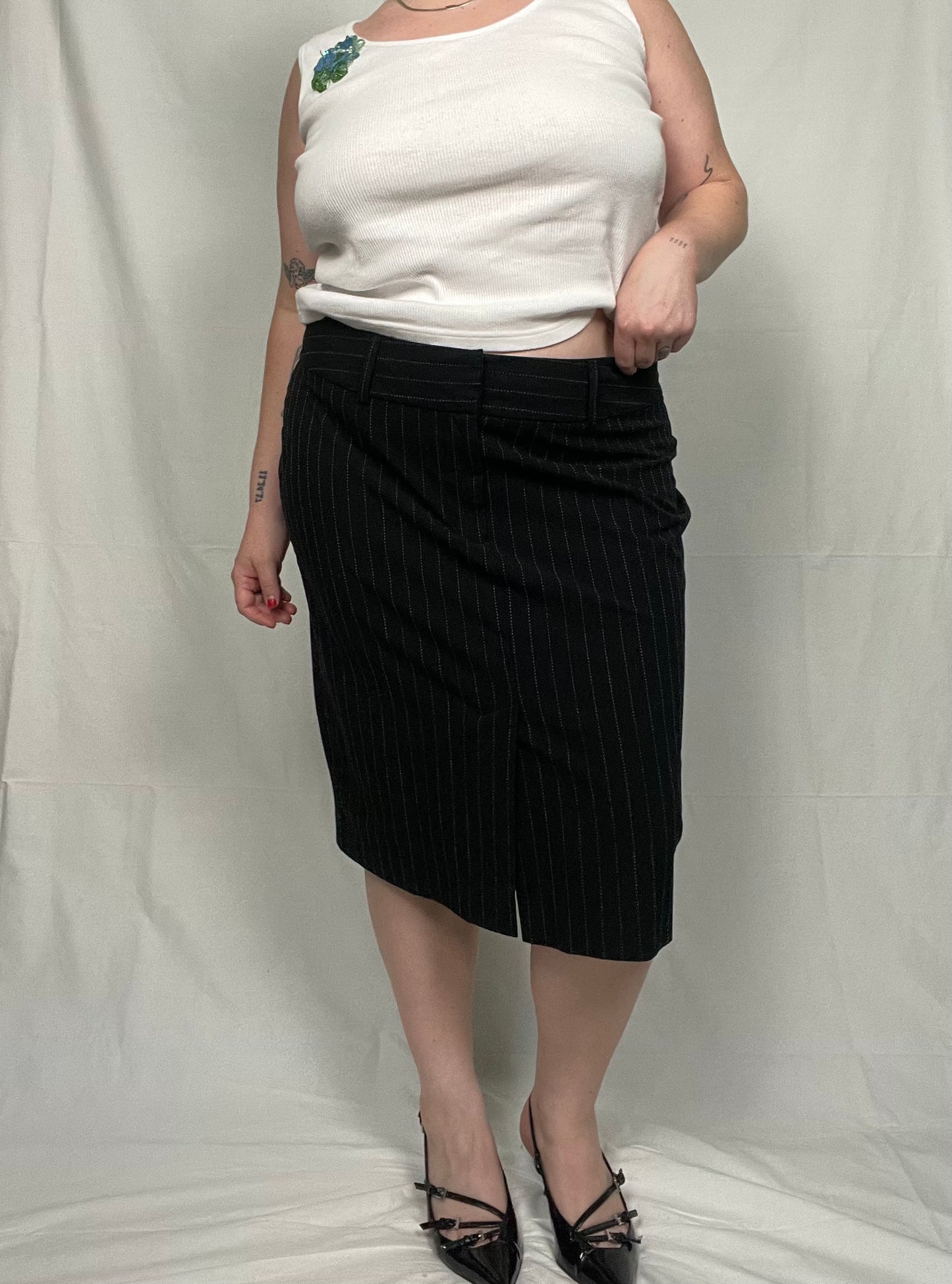 Scandi Vibes Vintage Y2K True Midi Skirt