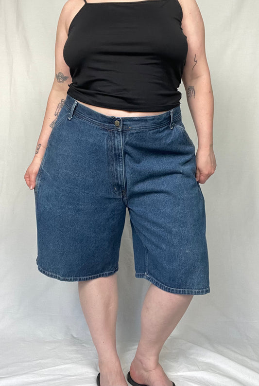 Arizona Relaxed Fit Dark Wash Jort sz 16/18