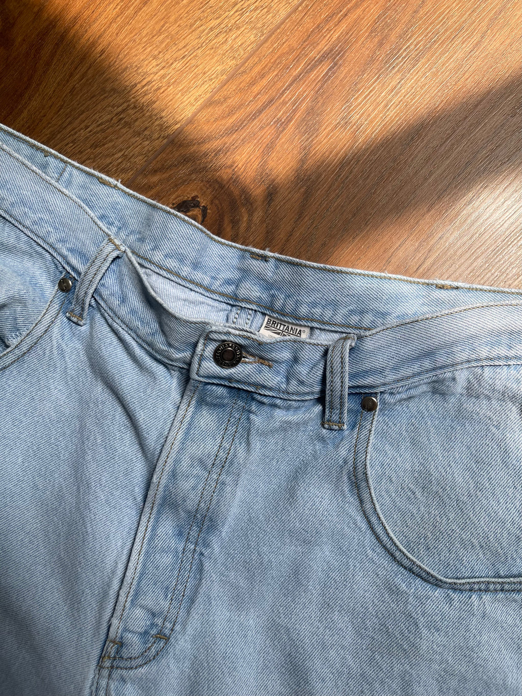 Vintage Brittania Light Wash Denim Short sz 14