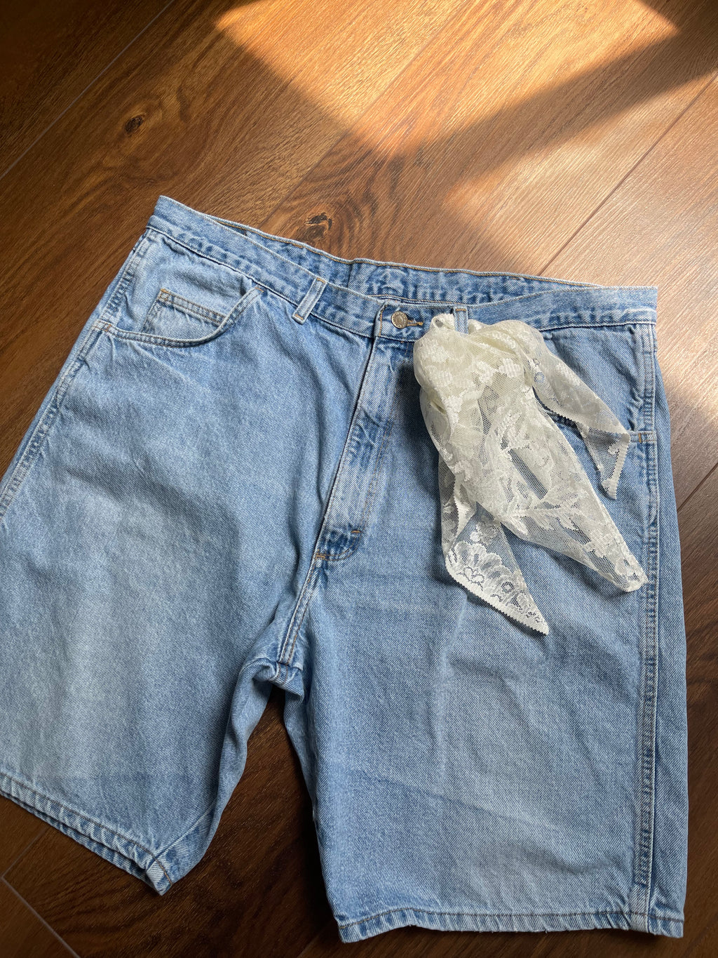 Vintage "Menswear" Wrangler Denim Short sz 16