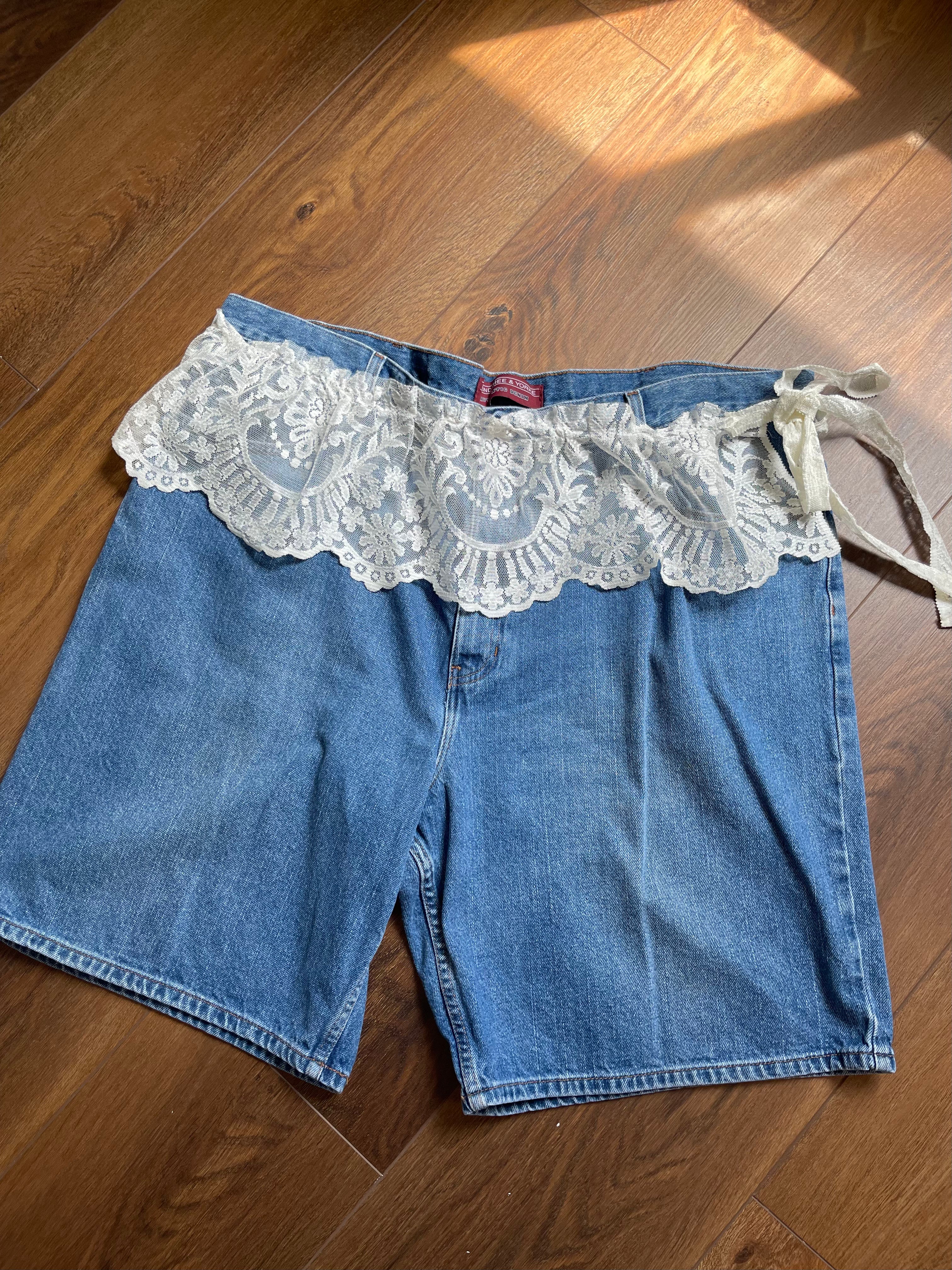 Vintage Classic Blue Denim Short sz 22-24