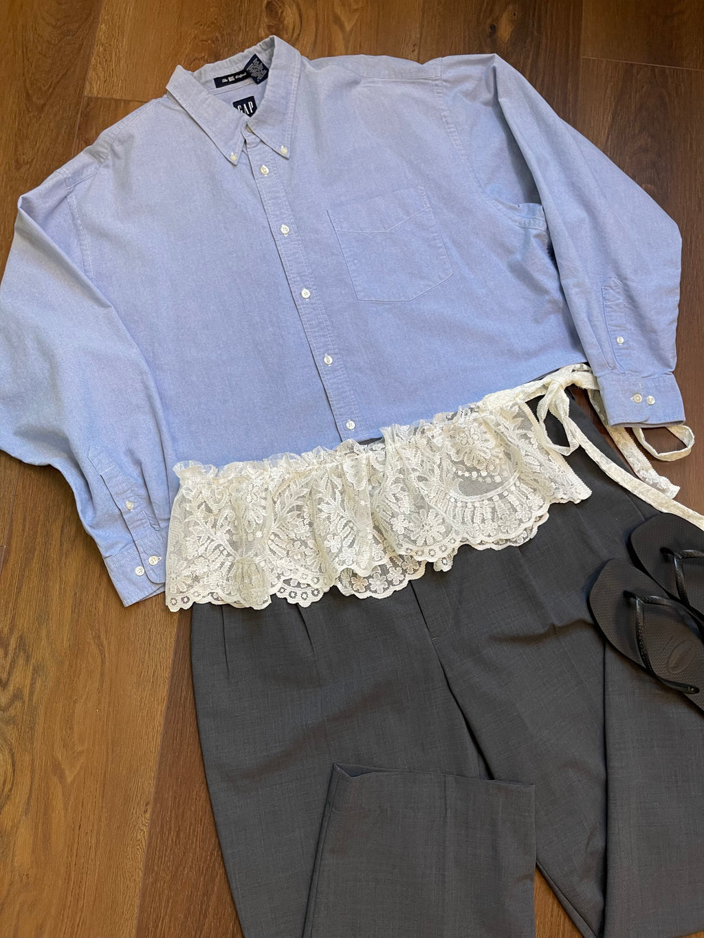 Classic Blue Vintage Cropped Button down sz xl-3x