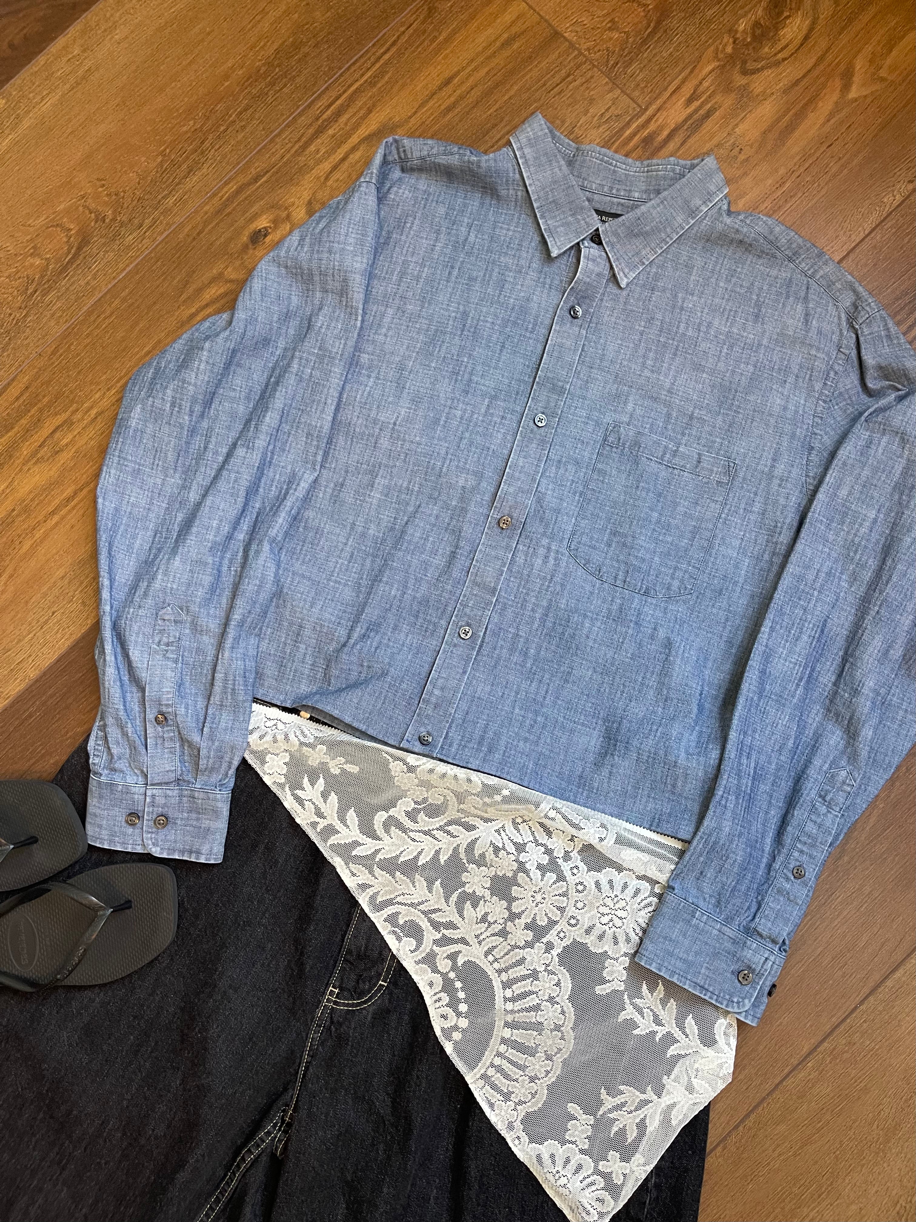Chambray Denim-Like Navy Cropped Button Down sz xl-2x