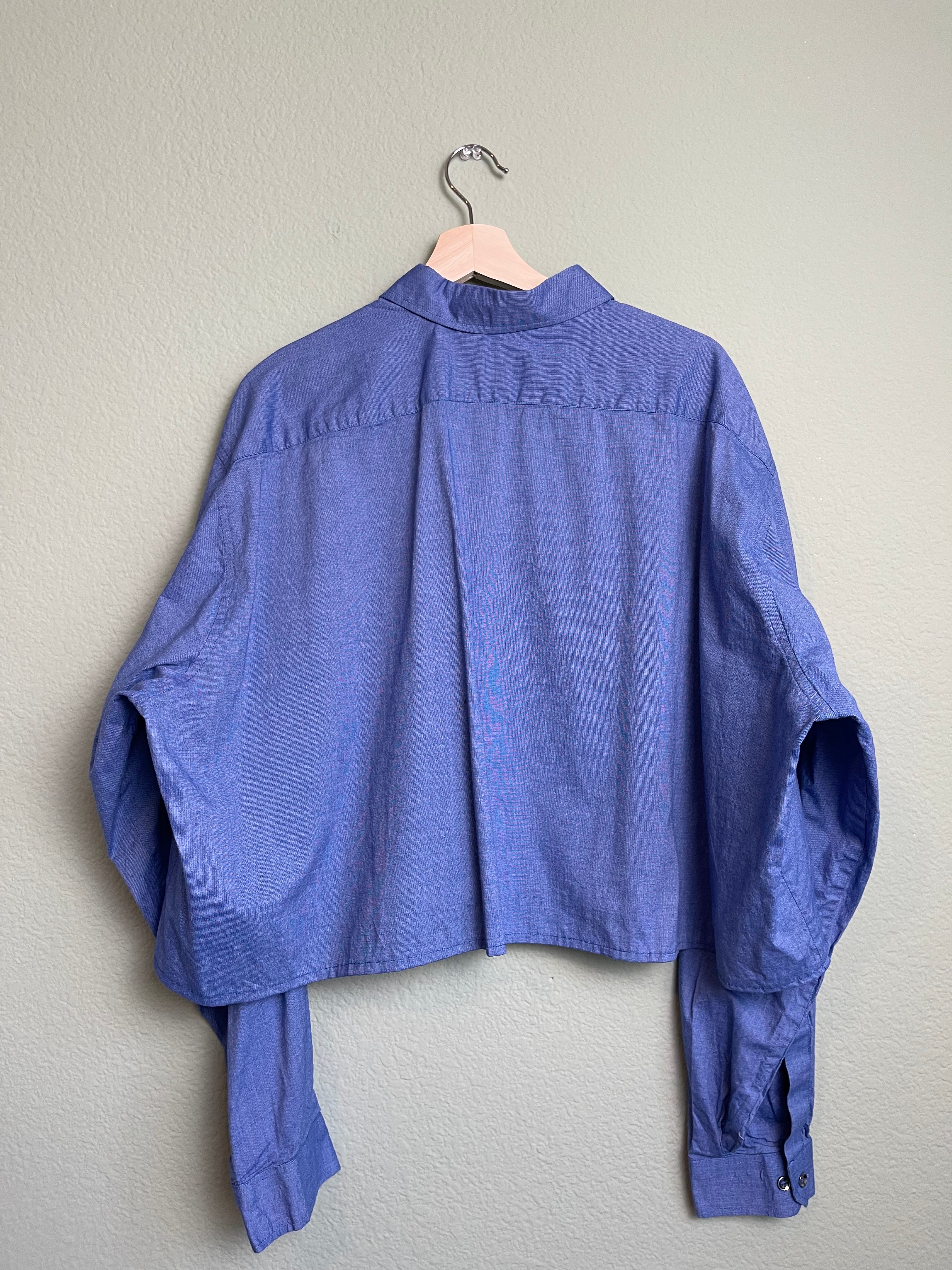 Blue "Menswear" Cropped Button Down sz xl-4x