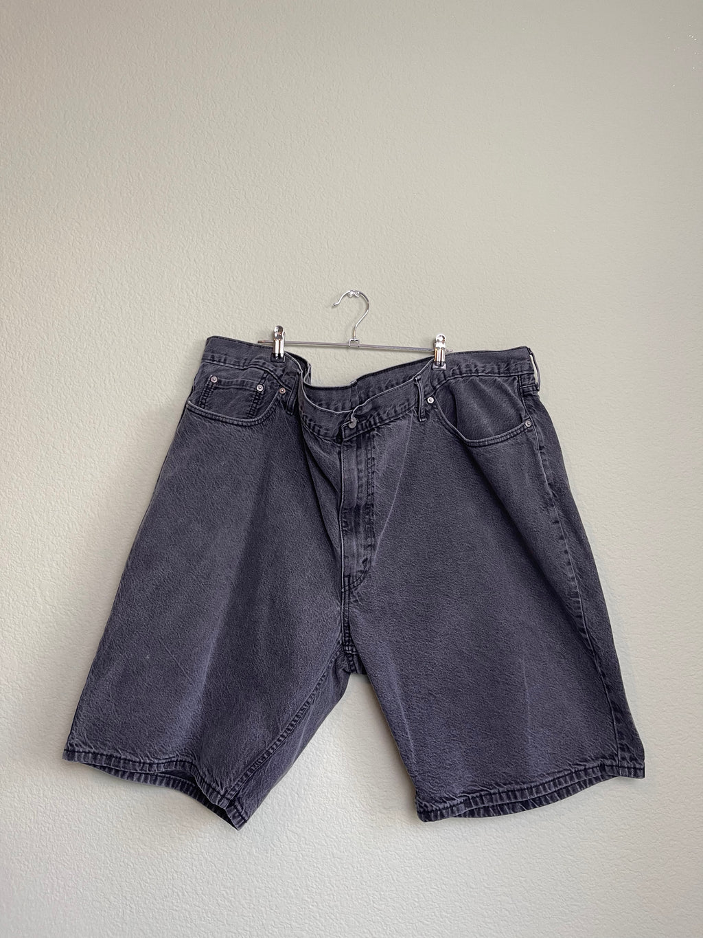 Levi's Washed Black Denim Shorts sz 20-24