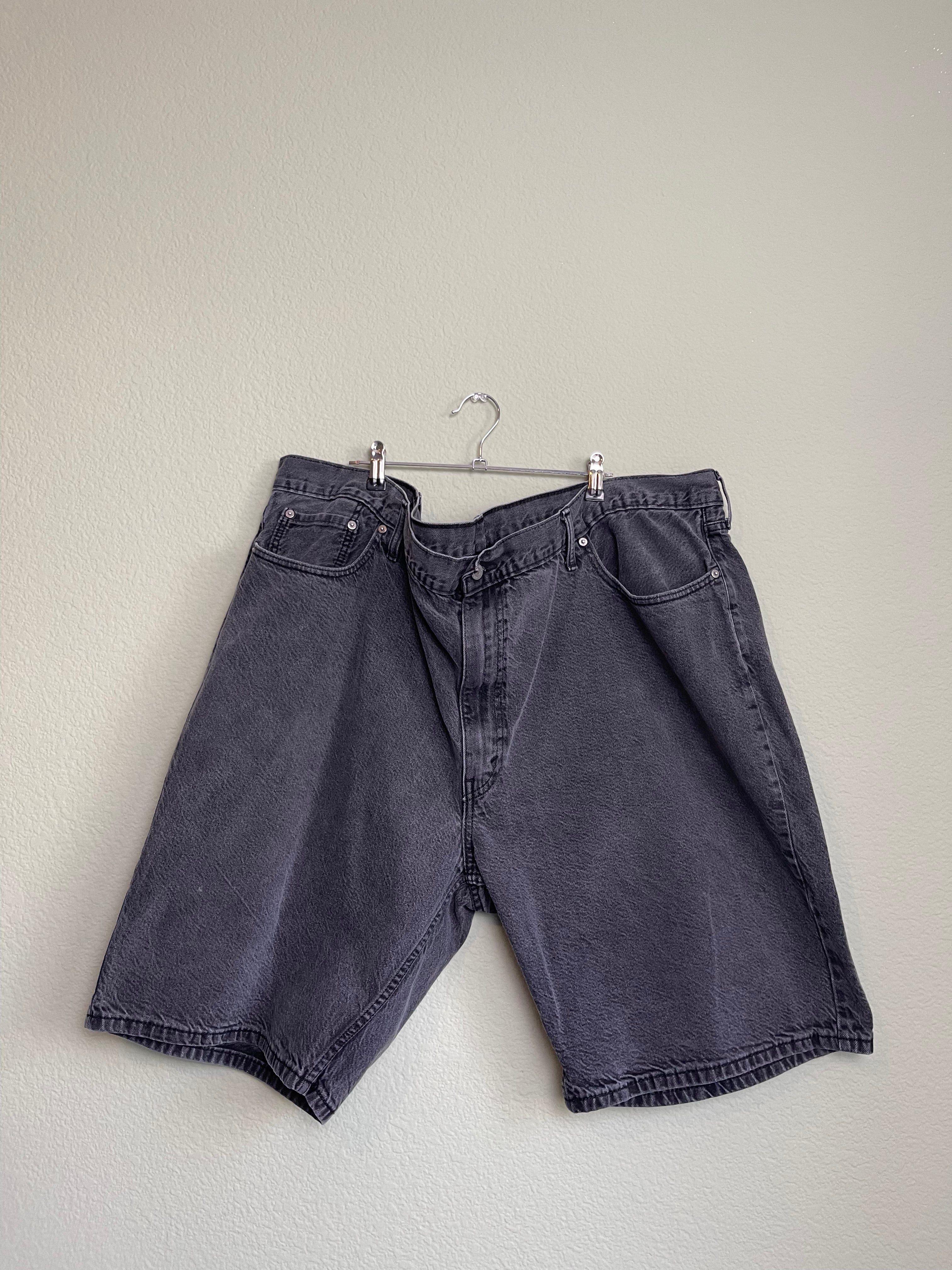 Levi's Washed Black Denim Shorts sz 20-24