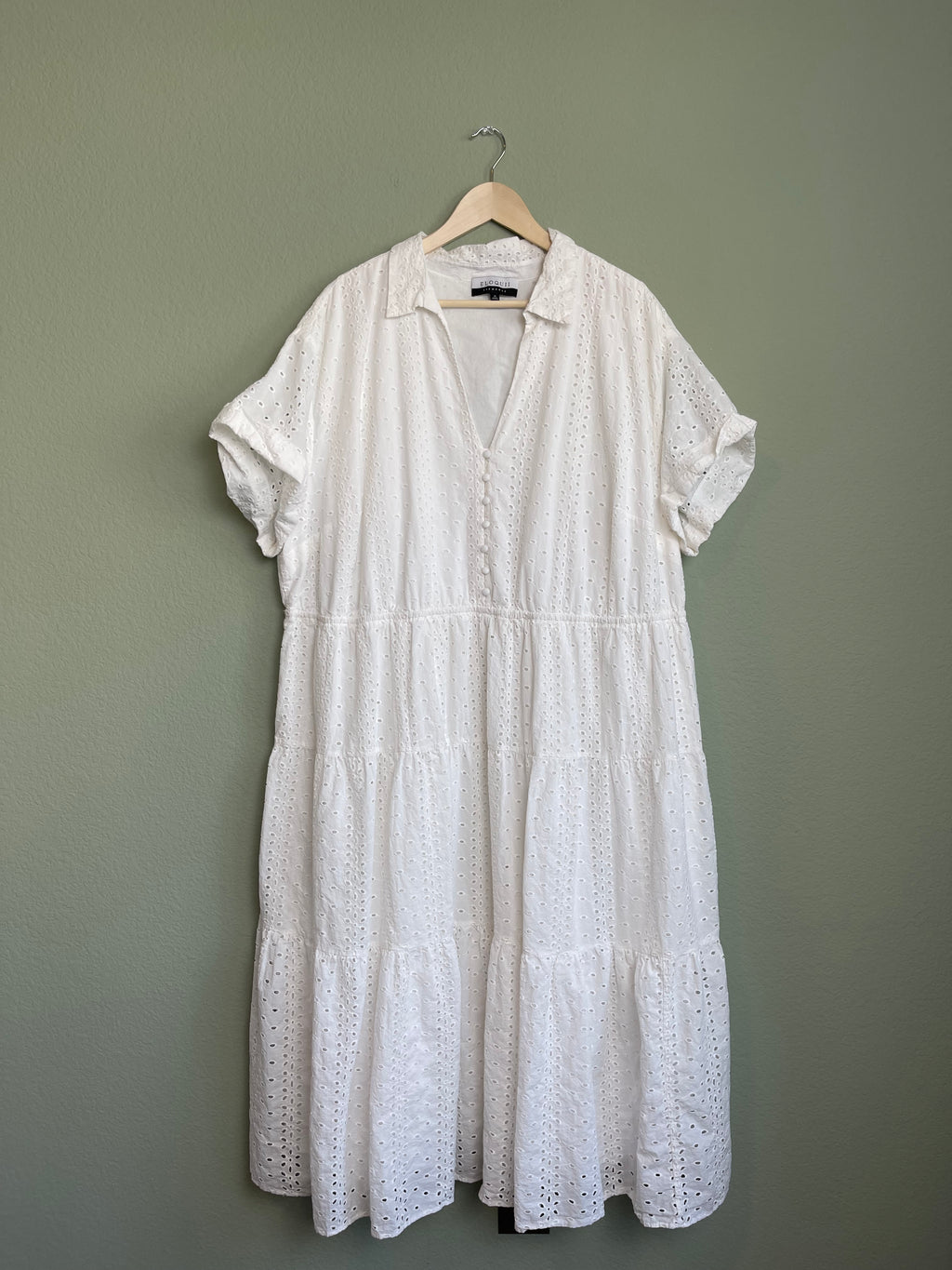 Eyelet Maxi Dress sz 28/4x