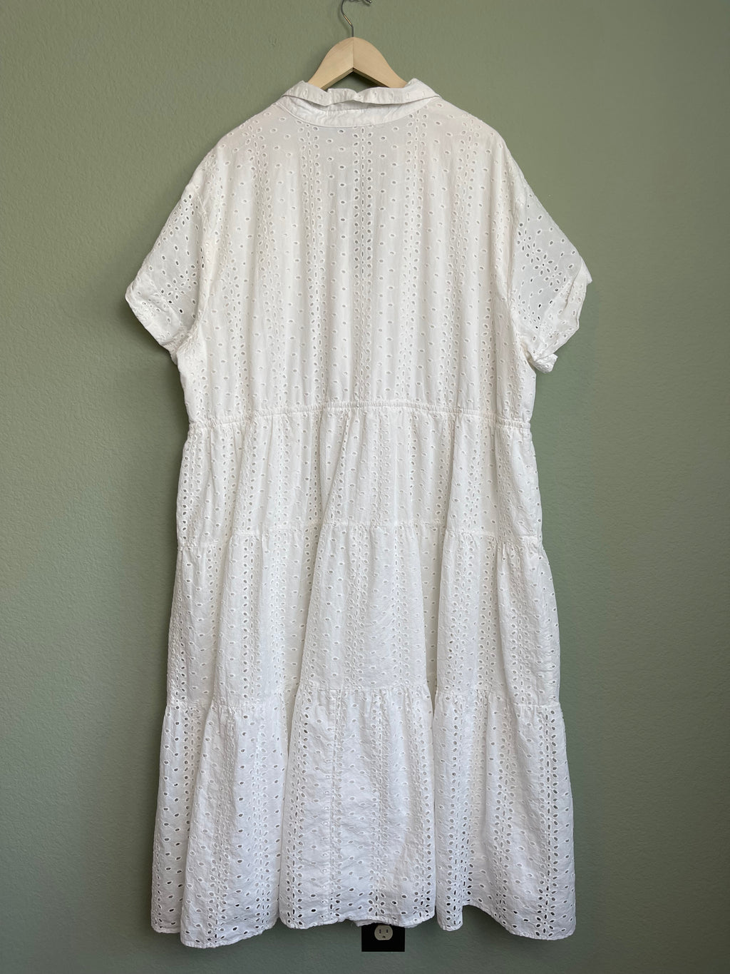 Eyelet Maxi Dress sz 28/4x