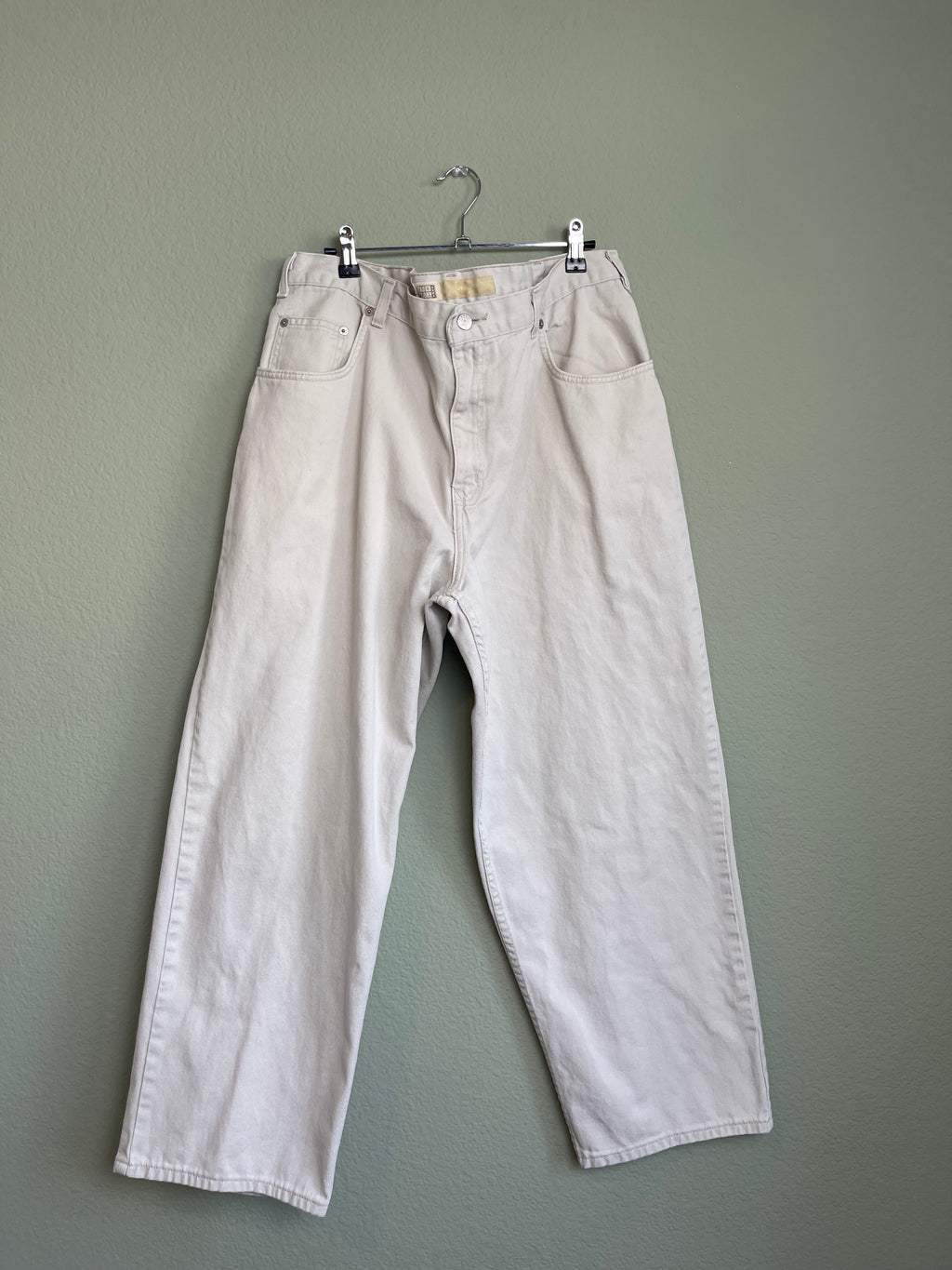 Vintage Ivory/Ecru "Mom" Style Denim sz "mens" 38
