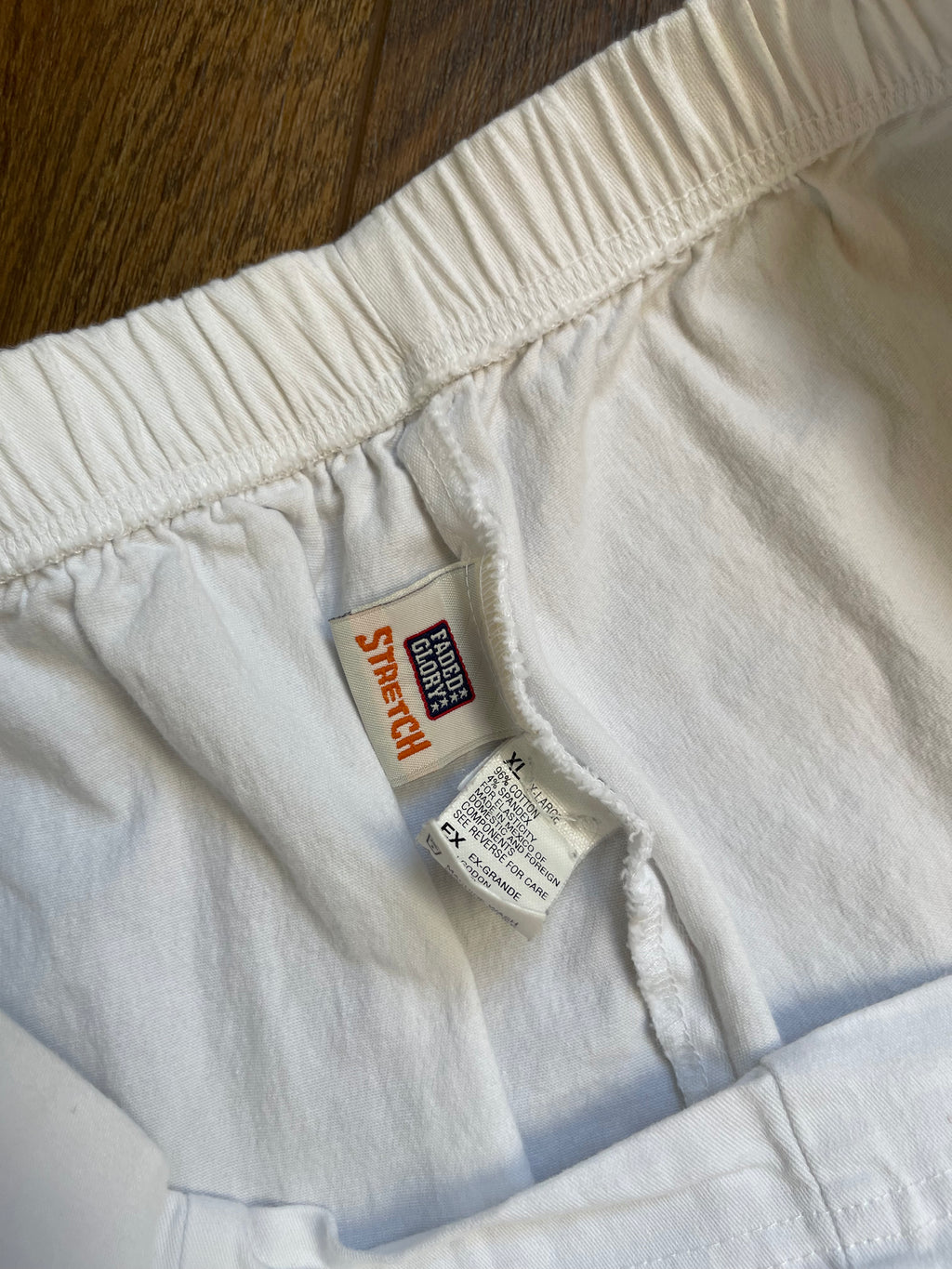 Vintage Stretch White Capri Pant sz xl