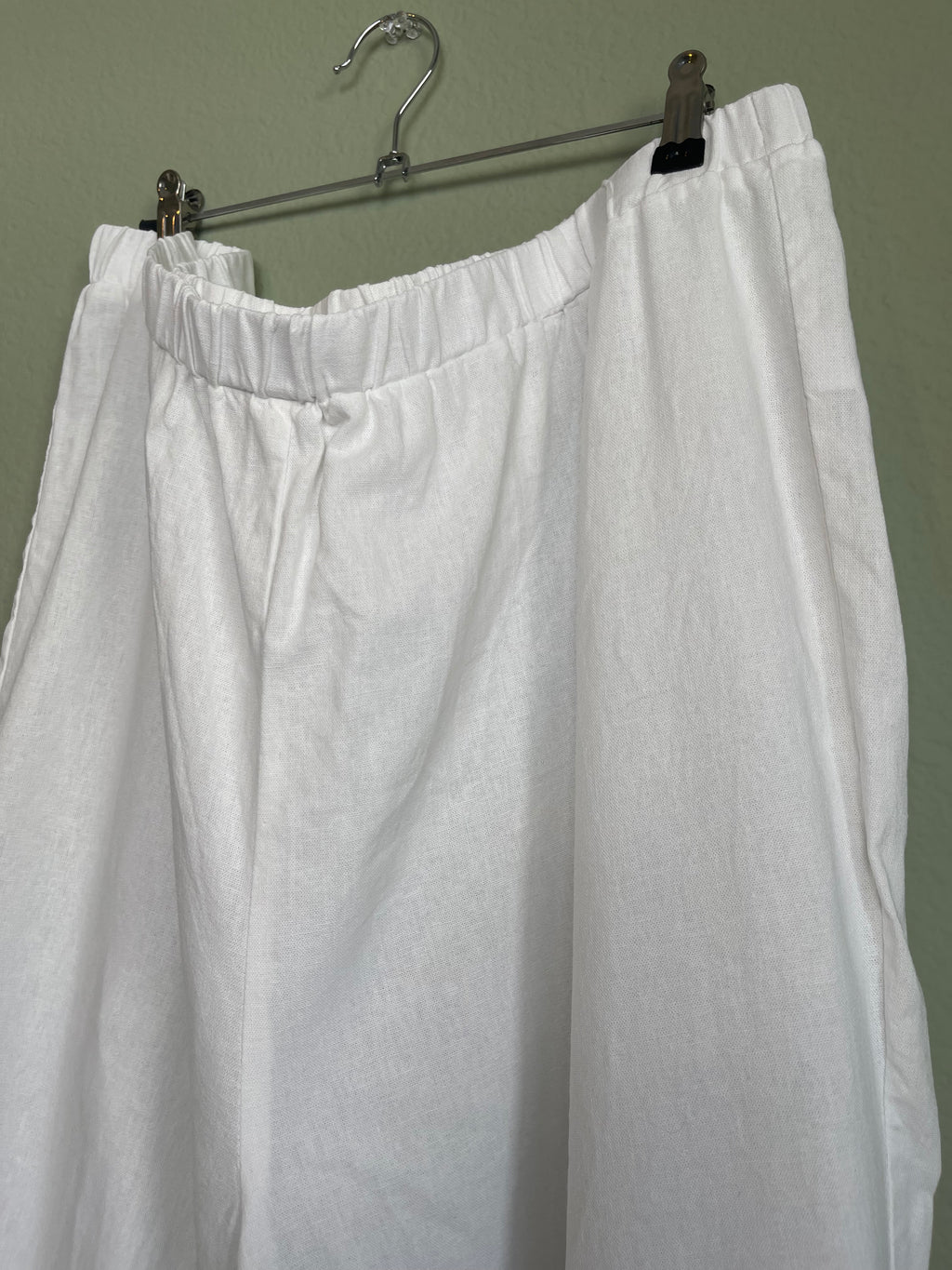Linen Blend Tassel Crop Pant 1x/2x