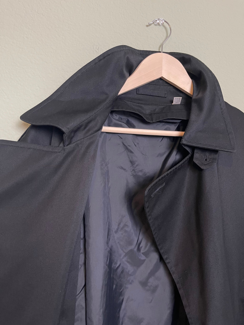 Vintage London Fog Black Trench Coat sz L-xl