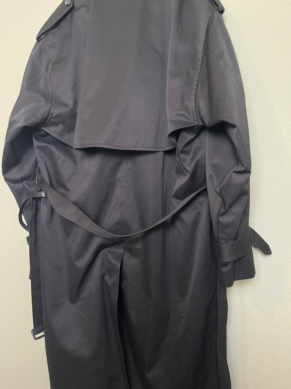 Vintage London Fog Black Trench Coat sz L-xl