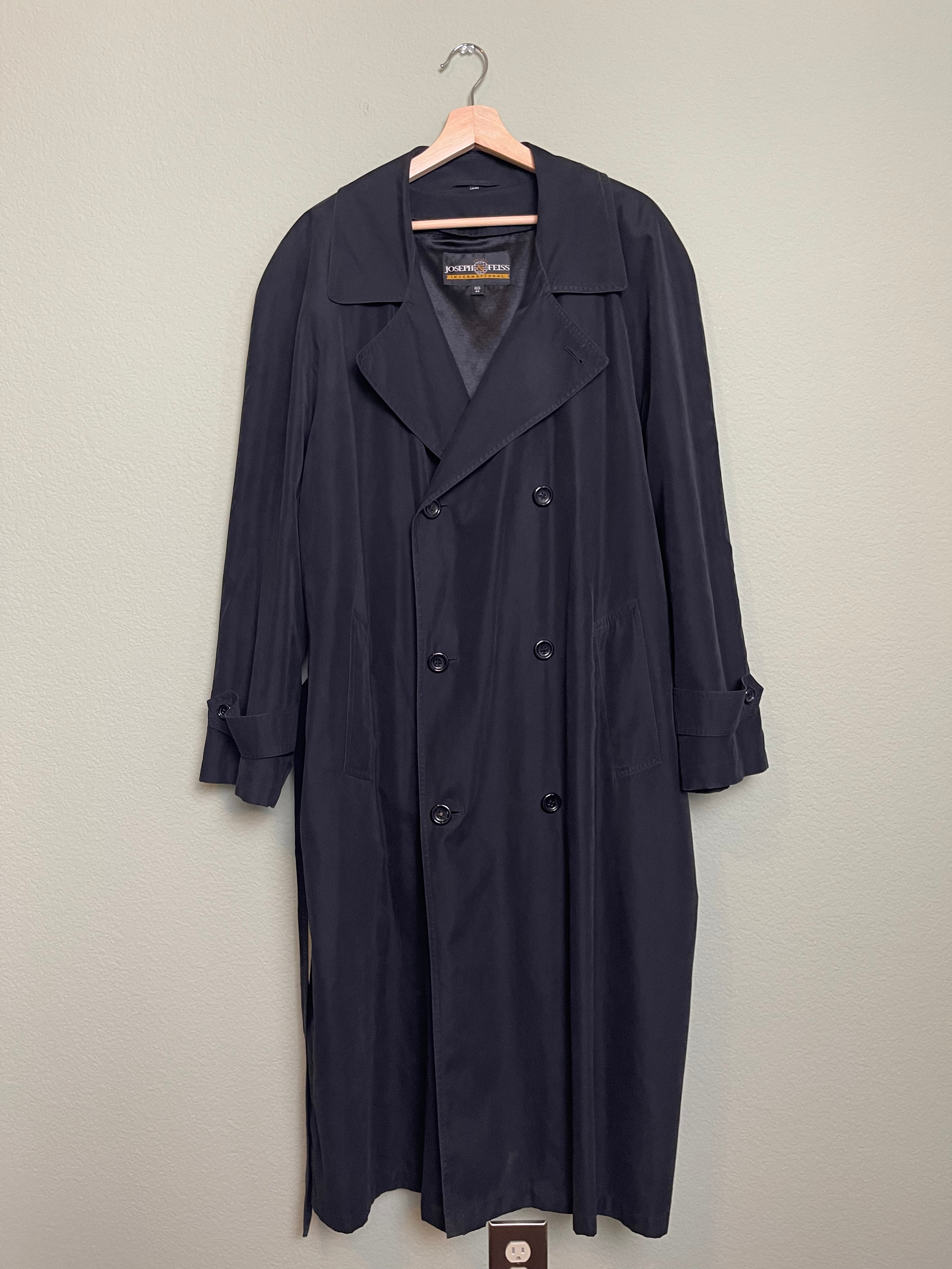 Vintage Joseph & Feiss Black Trench Coat sz xl-1x