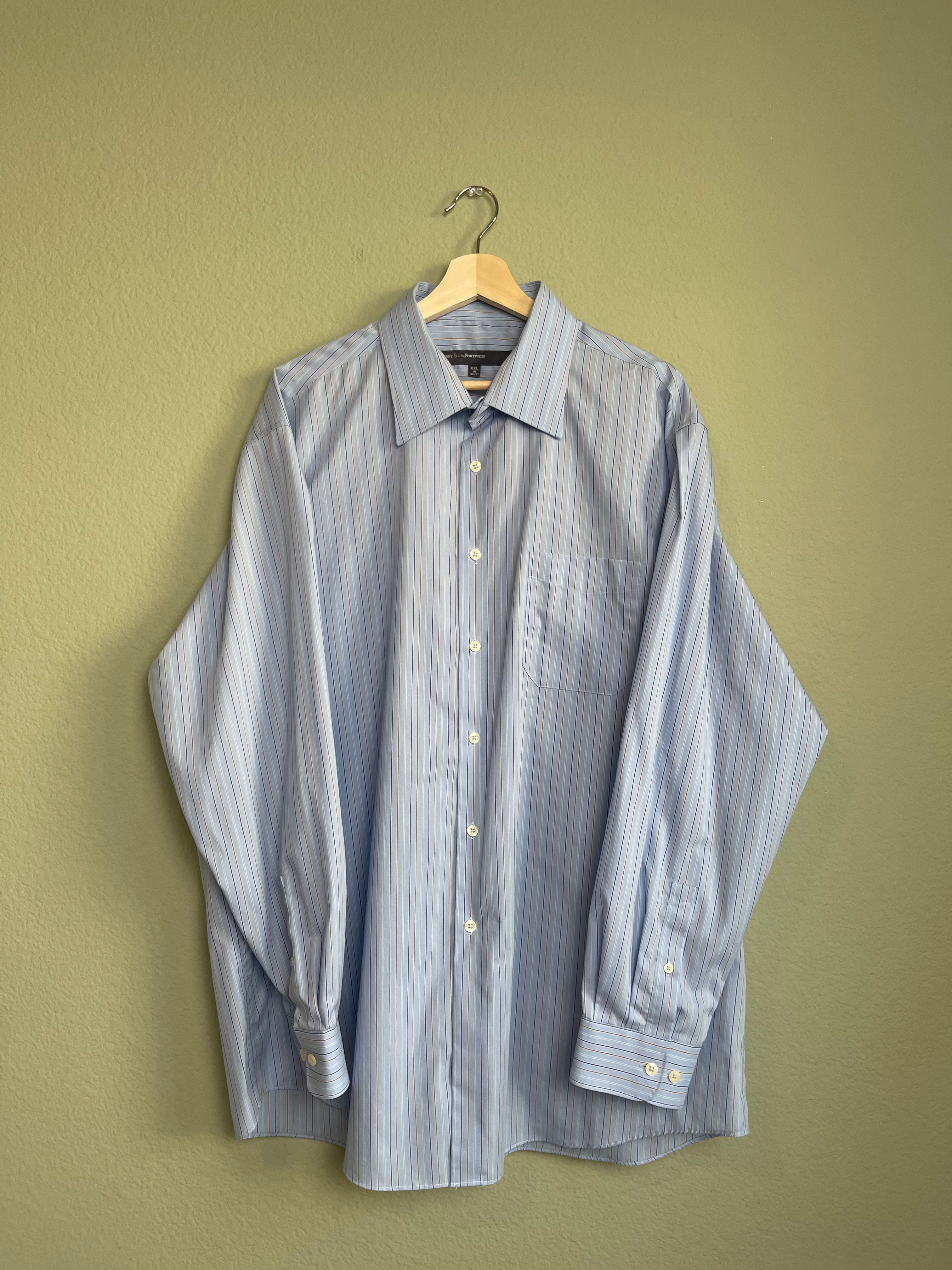 Menswear Blue Multi Stripe Button Down sz