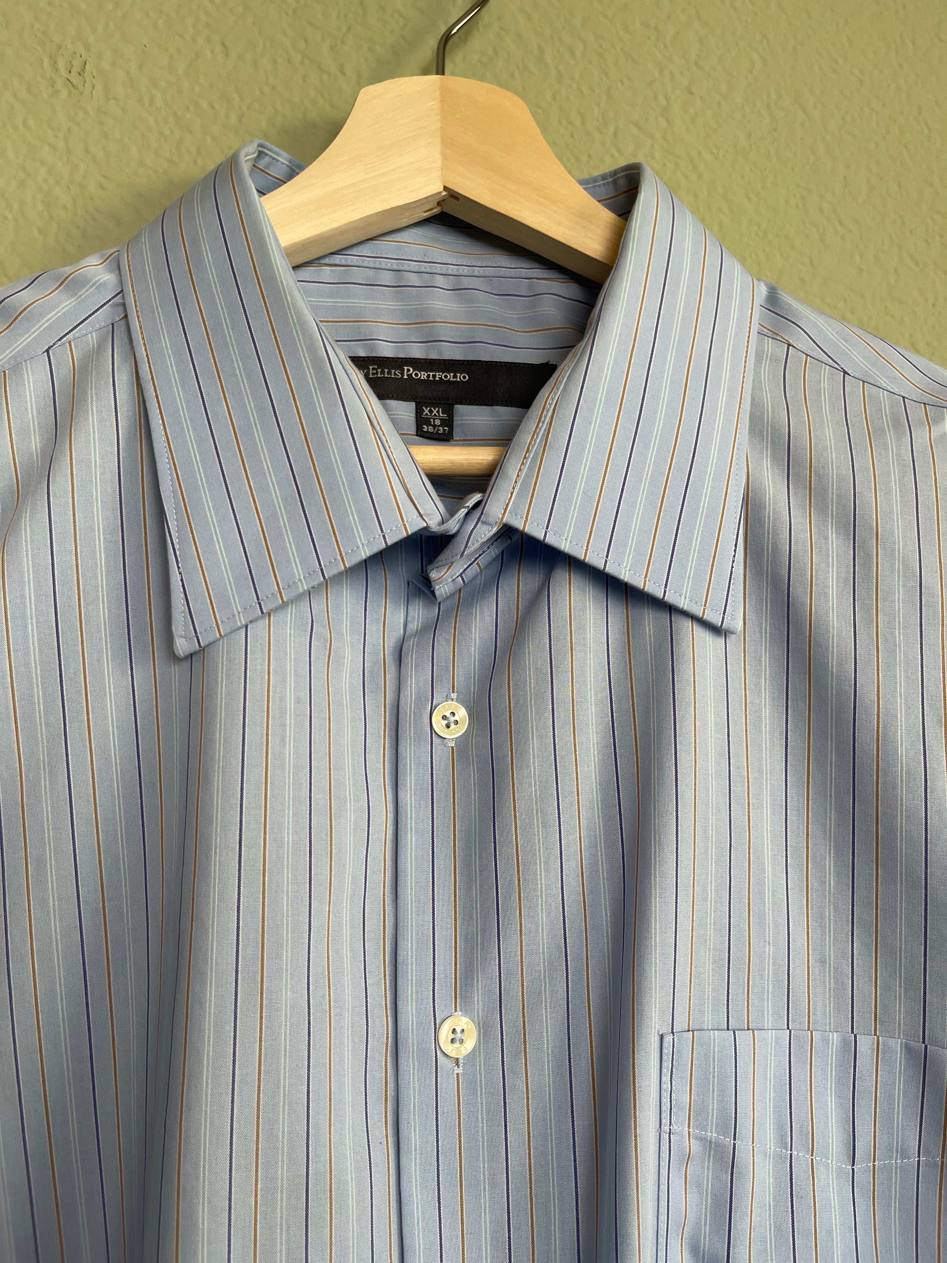 Menswear Blue Multi Stripe Button Down sz