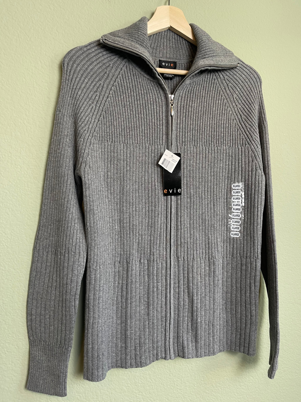 NWT Zip Front Sweater sz xl